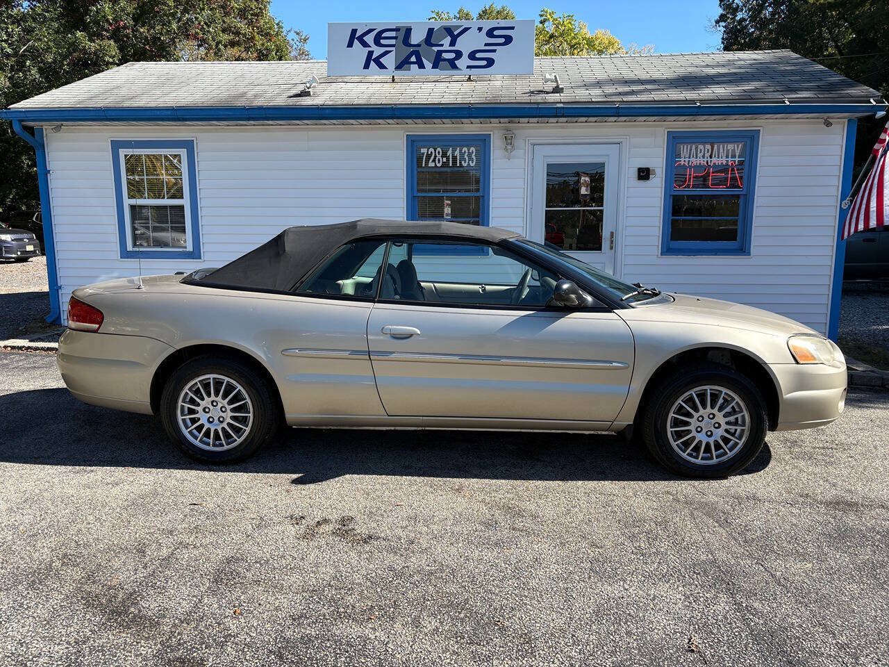 Used 2006 Chrysler Sebring Touring FWD image 3
