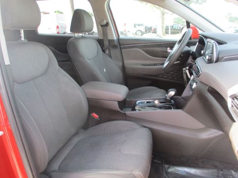 Used 2019 Hyundai Santa Fe SE FWD image 14
