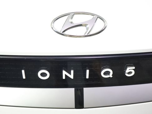 Used 2023 Hyundai Ioniq 5 SEL AWD/4WD image 8