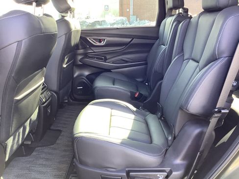 Certified 2025 Subaru Ascent Limited image 9