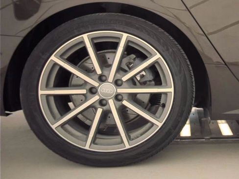 Used 2017 Audi A6 2.0T Premium Plus w/ Premium Plus Package image 6