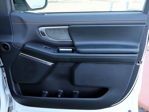 Used 2025 Ford Expedition Tremor image 20