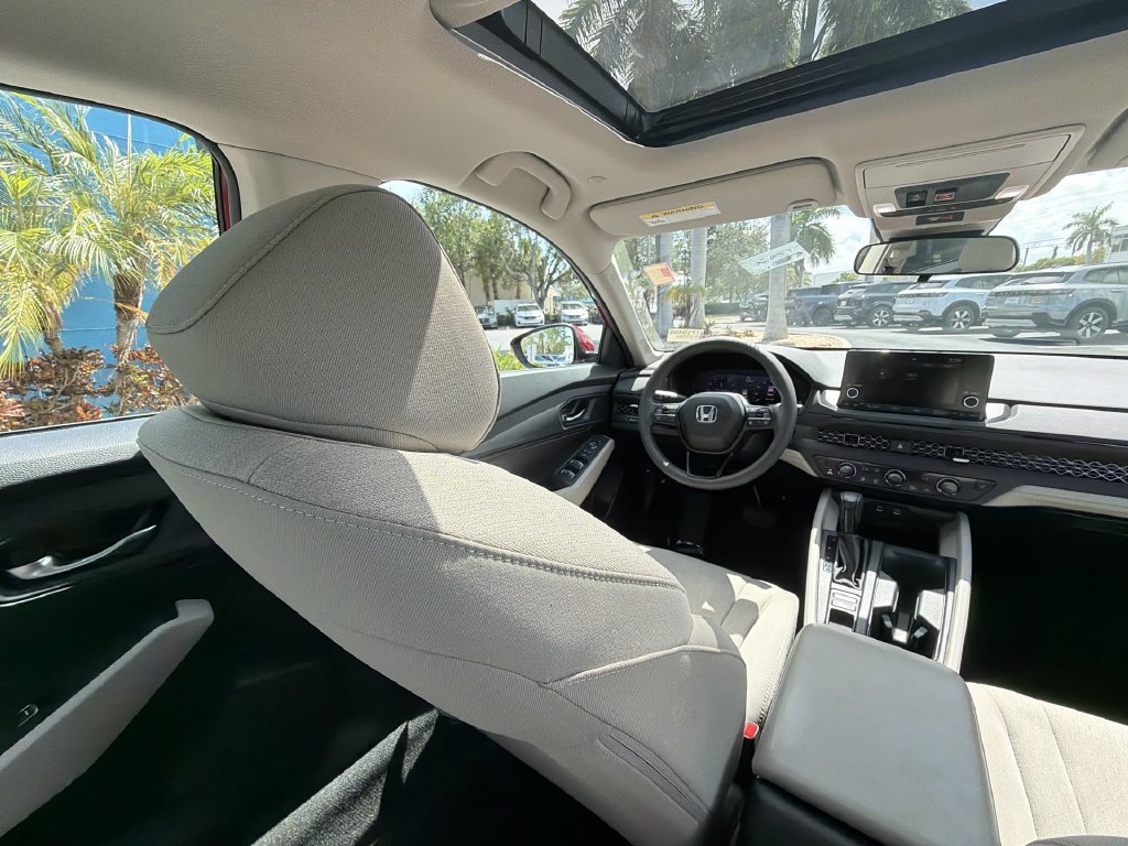 Certified 2024 Honda Accord EX image 17