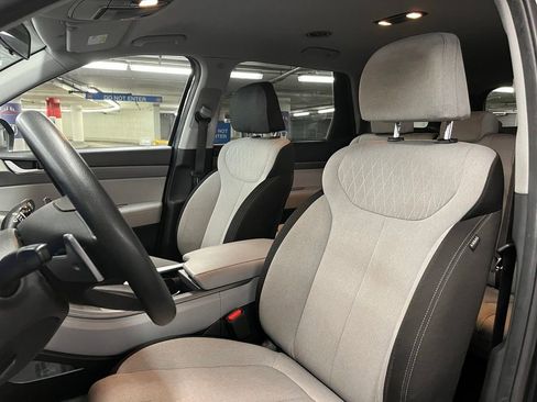 Used 2021 Hyundai Palisade SE image 15