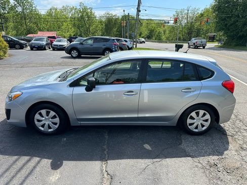 Used 2013 Subaru Impreza 2.0i AWD/4WD image 7