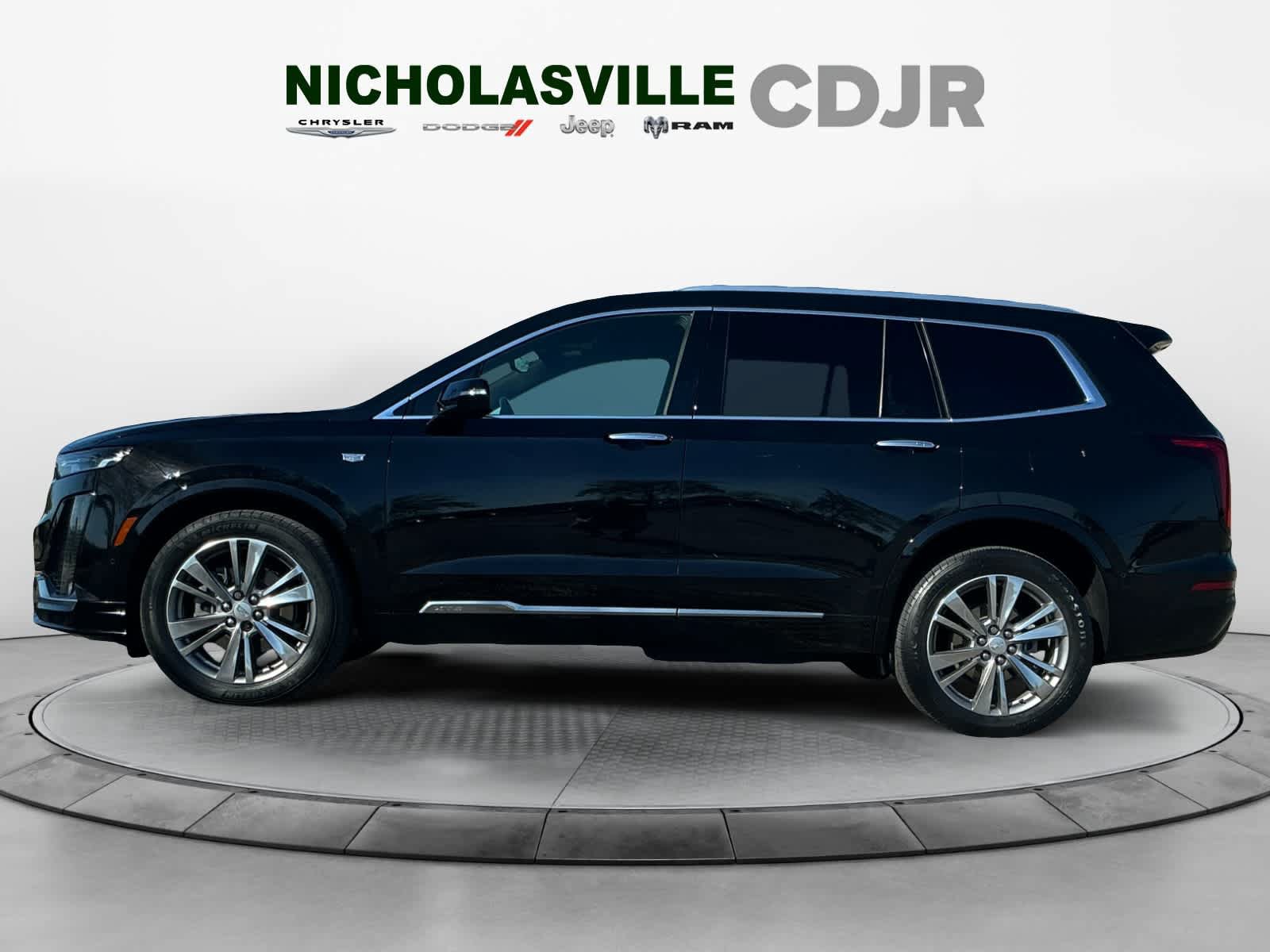 Used 2023 Honda Pilot Elite image 2