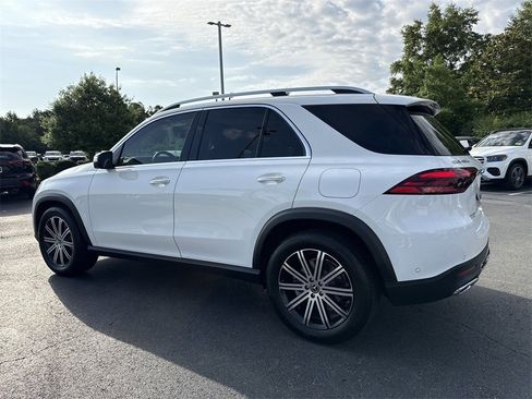 Certified 2025 Mercedes-Benz GLE 450e 4MATIC image 5