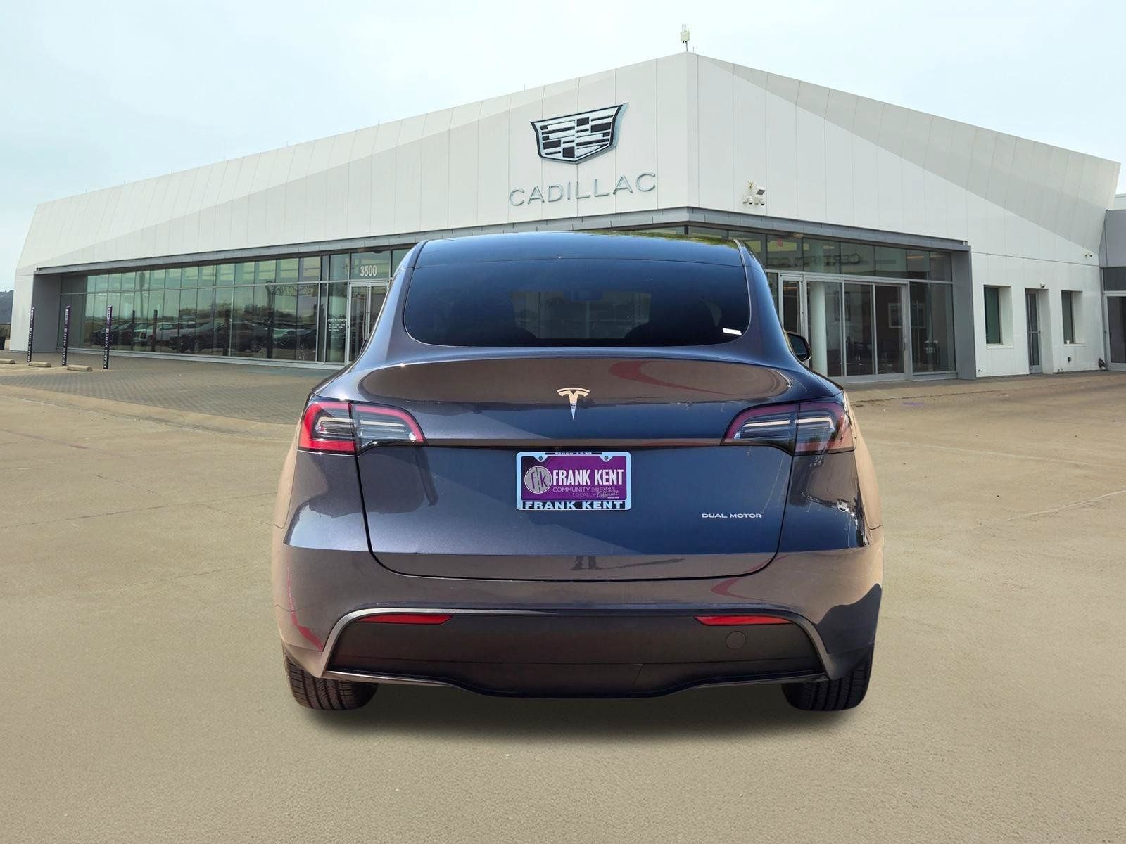 Used 2023 Tesla Model Y Long Range AWD/4WD image 5