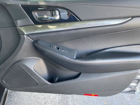 Used 2022 Nissan Maxima SV w/ Floor Mat Group FWD image 46