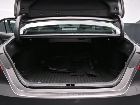 Used 2020 Toyota Camry LE FWD image 24