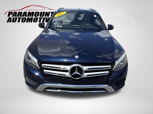 Used 2017 Mercedes-Benz GLC 300 4MATIC image 2