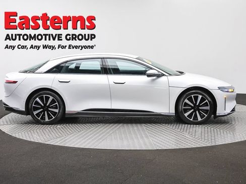 Used 2024 Lucid Air Pure RWD image 4