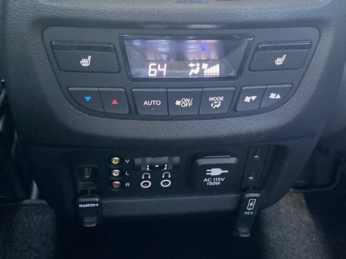 Used 2018 Honda Pilot Elite image 14