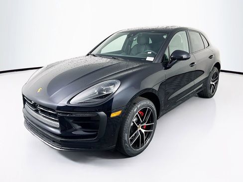 New 2026 Porsche Macan S image 1