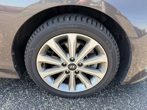 Used 2016 Hyundai Sonata Limited w/ Option Group 05 FWD image 32