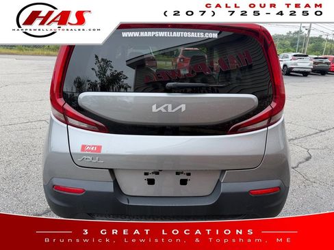 Used 2022 Kia Soul LX FWD image 6
