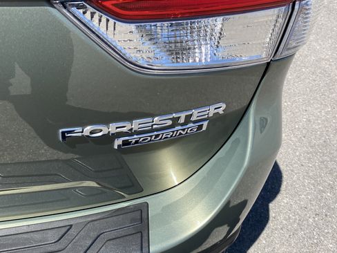 Used 2020 Subaru Forester Touring AWD/4WD image 25