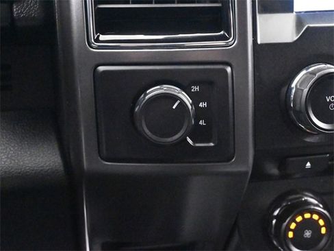 Used 2018 Ford F150 XLT w/ Equipment Group 302A Luxury image 31