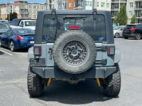 Used 2014 Jeep Wrangler Sport w/ Quick Order Package 24S AWD/4WD image 5