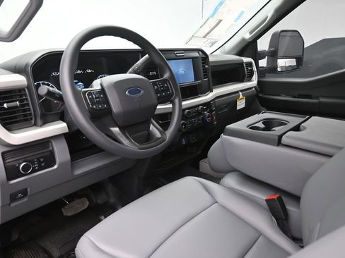 New 2025 Ford F350 XL image 17