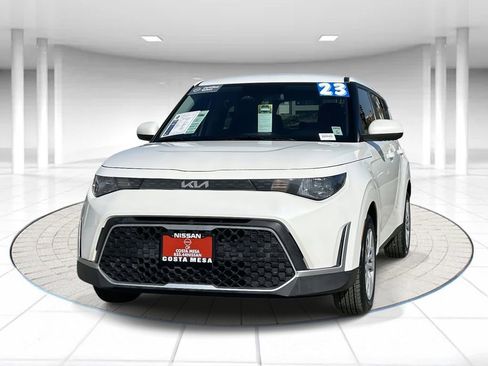 Used 2023 Kia Soul LX image 6