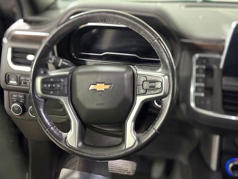 Used 2022 Chevrolet Tahoe LT w/ Luxury Package AWD/4WD image 10