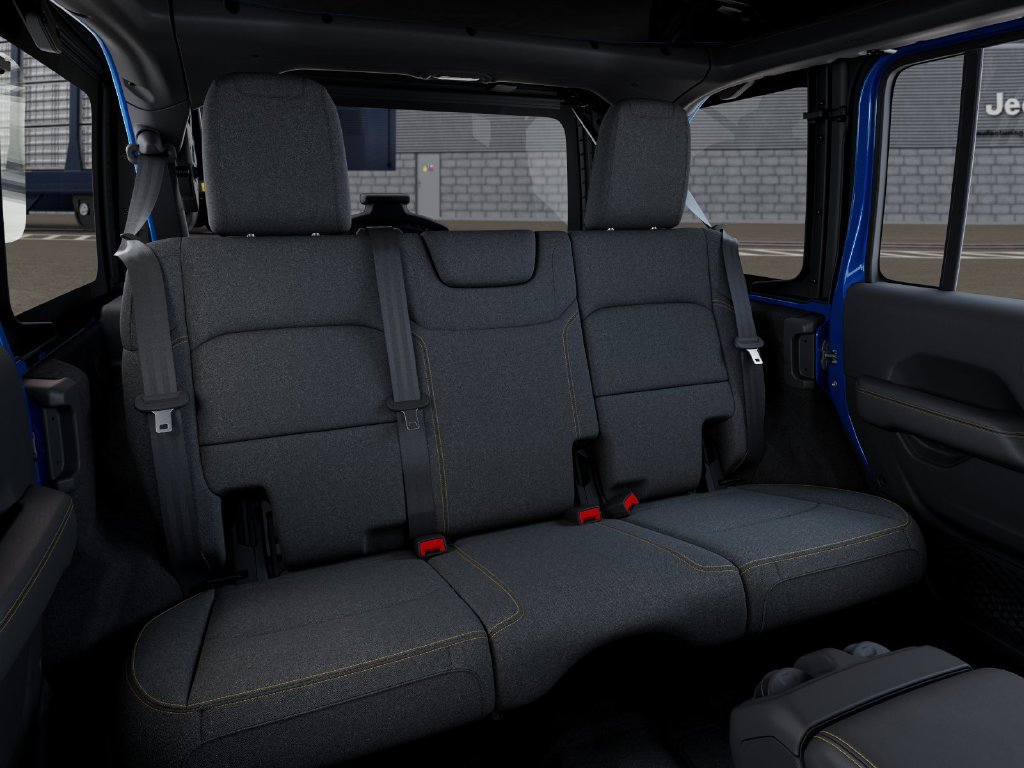 New 2027 Jeep Wrangler Unlimited Sahara AWD/4WD image 15