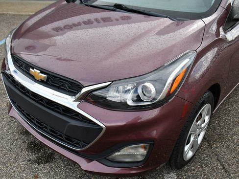 Used 2020 Chevrolet Spark LS image 34