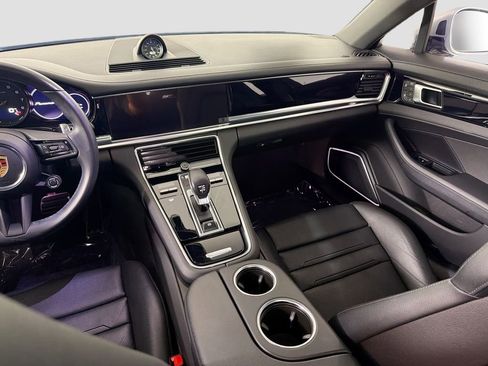 Used 2023 Porsche Panamera AWD/4WD image 25