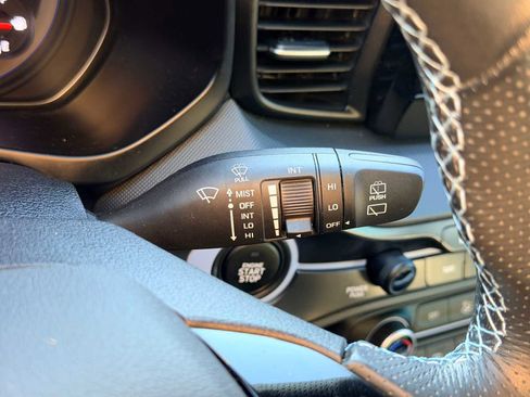 Used 2022 Hyundai Veloster N image 23