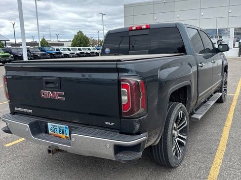 Used 2017 GMC Sierra 1500 SLT w/ SLT Preferred Package AWD/4WD image 2