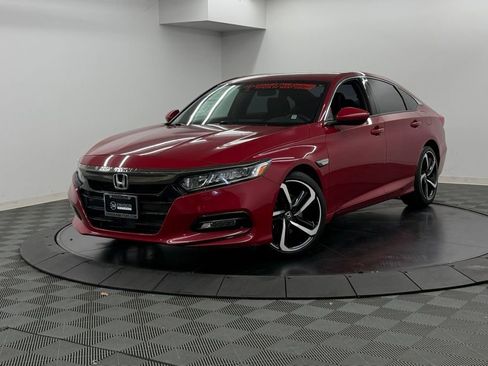 Used 2019 Honda Accord Sport image 3