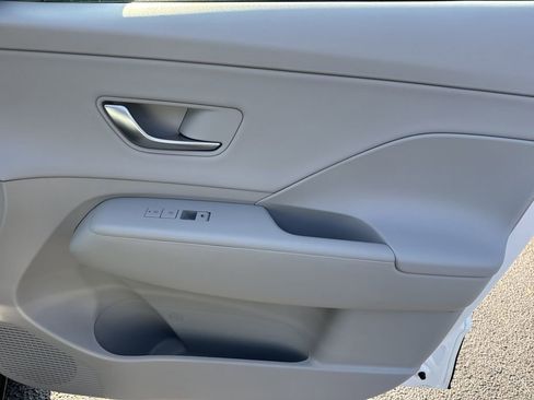 New 2026 Hyundai Kona SEL Premium FWD image 12