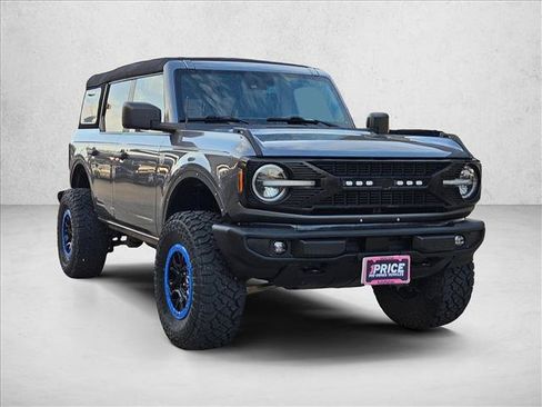 Used 2023 Ford Bronco Big Bend AWD/4WD image 3
