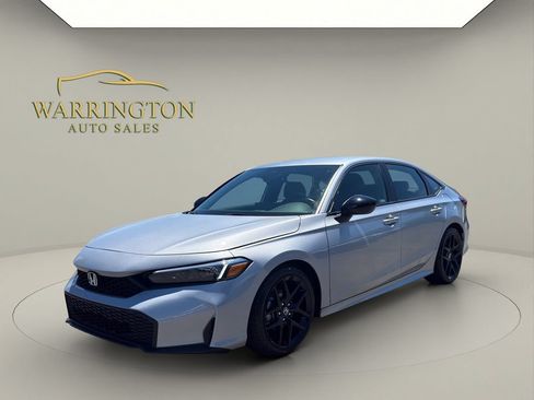 Used 2025 Honda Civic Sport image 3