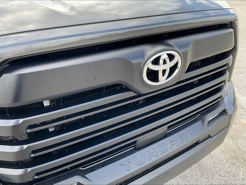 Used 2025 Toyota Tundra SR5 AWD/4WD image 26