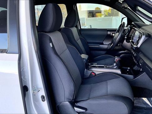 Certified 2023 Toyota Tacoma TRD Off-Road w/ Black Out Package (TMS) image 30