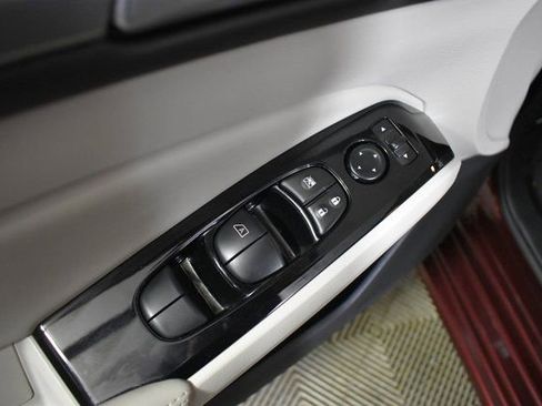 Certified 2023 Nissan Altima 2.5 SV image 8