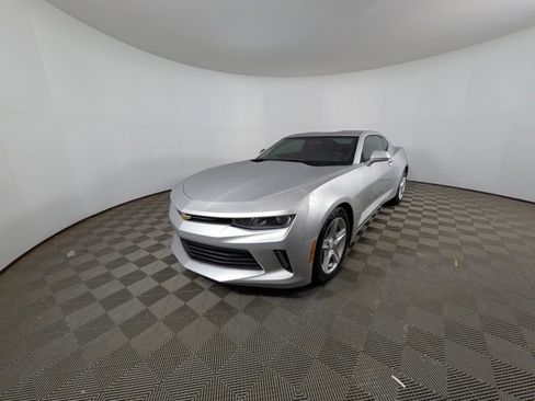 Used 2016 Chevrolet Camaro LT image 22
