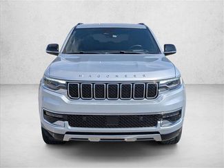 Used 2023 Jeep Wagoneer Series III w/ Preferred Equipment Group video 2