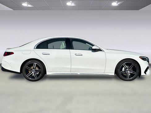 Used 2026 Mercedes-Benz E 350 Sedan image 8