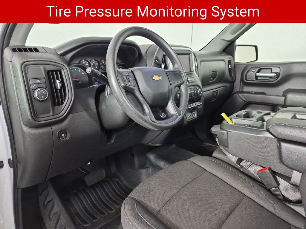 Used 2025 Chevrolet Silverado 1500 W/T RWD image 17