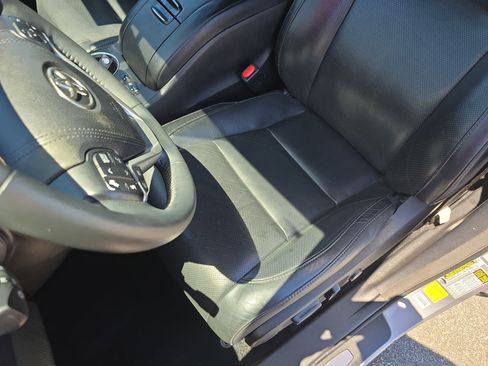 Used 2016 Toyota Highlander Limited Platinum AWD/4WD image 15
