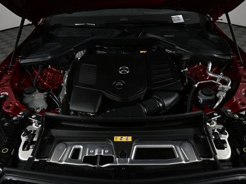 Certified 2024 Mercedes-Benz GLC 300 4MATIC image 32