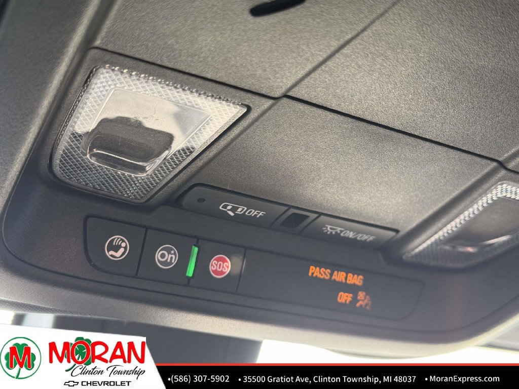 Used 2024 Chevrolet Equinox RS FWD image 28