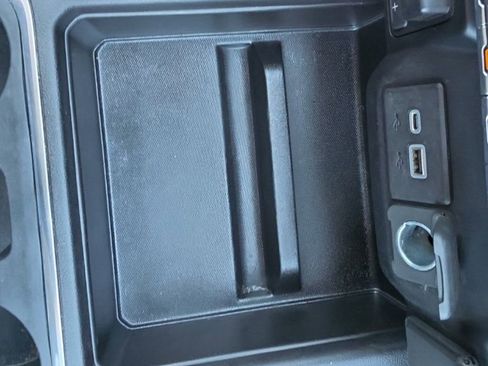 Certified 2019 Chevrolet Silverado 1500 RST image 21