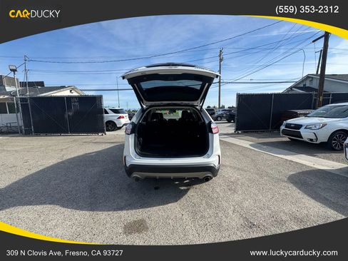 Used 2020 Ford Edge Titanium image 24