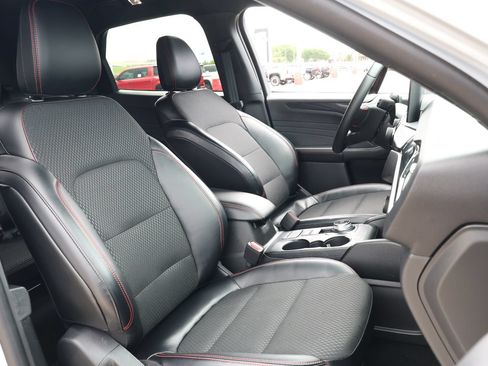 Used 2025 Ford Escape ST-Line AWD/4WD image 29