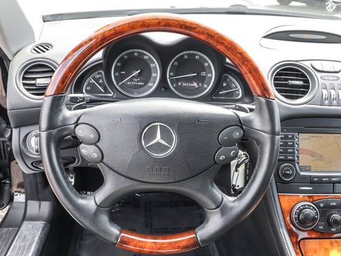 Used 2007 Mercedes-Benz SL 550 image 19