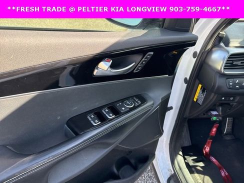 Used 2018 Kia Sorento SX image 10